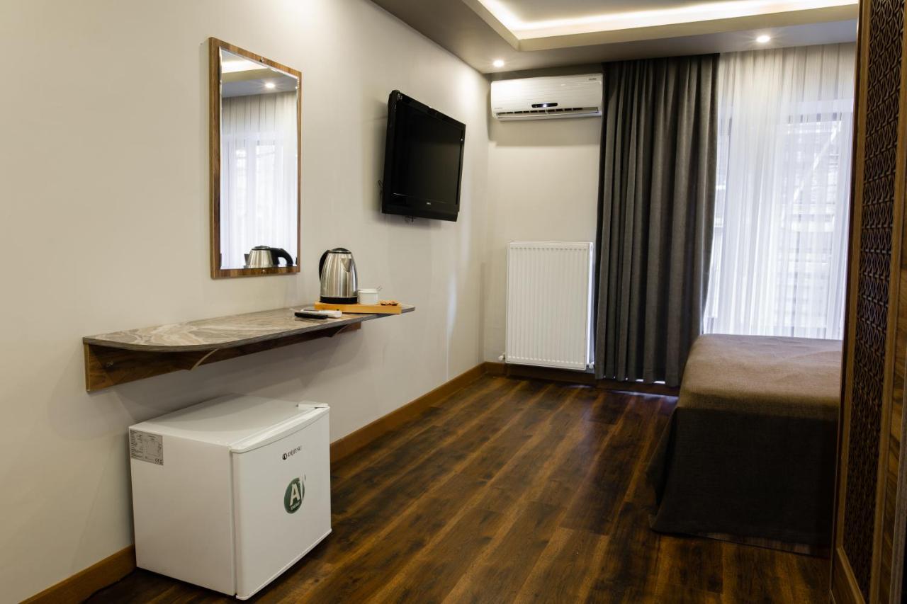 Taksim Mood Aparthotel Istanbul Bagian luar foto
