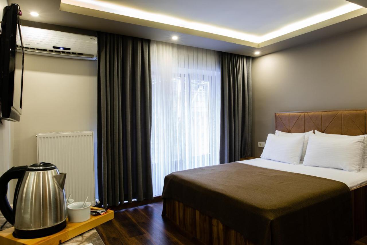 Taksim Mood Aparthotel Istanbul Bagian luar foto